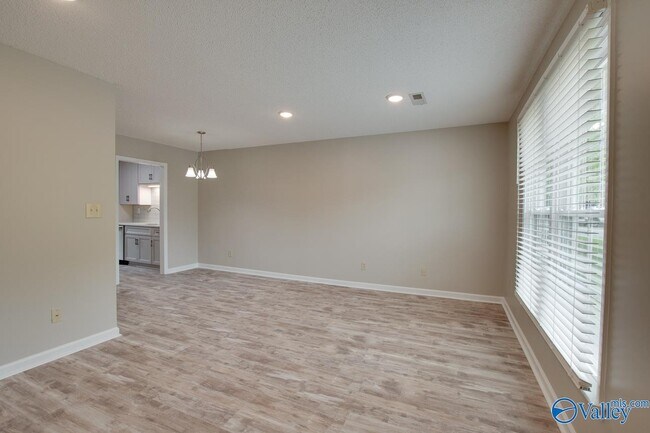 Building Photo - 8146 Oldfield Rd SW