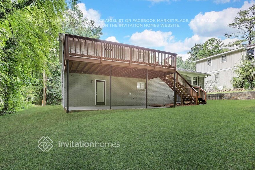 Building Photo - 3018 Battle Forrest Dr
