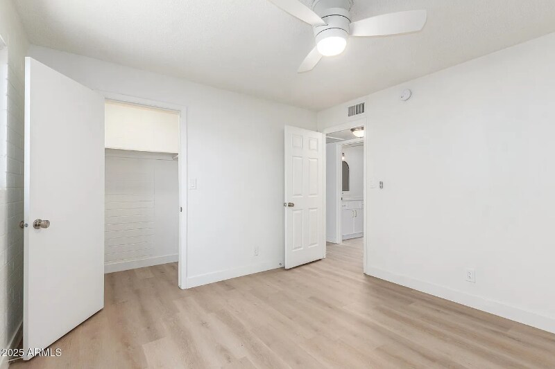 Building Photo - 4235 N 13th Pl
