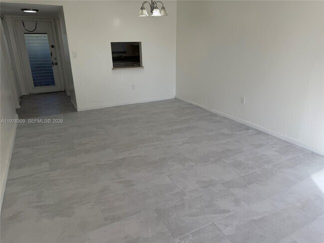 Building Photo - 8100 Sunrise Lakes Blvd