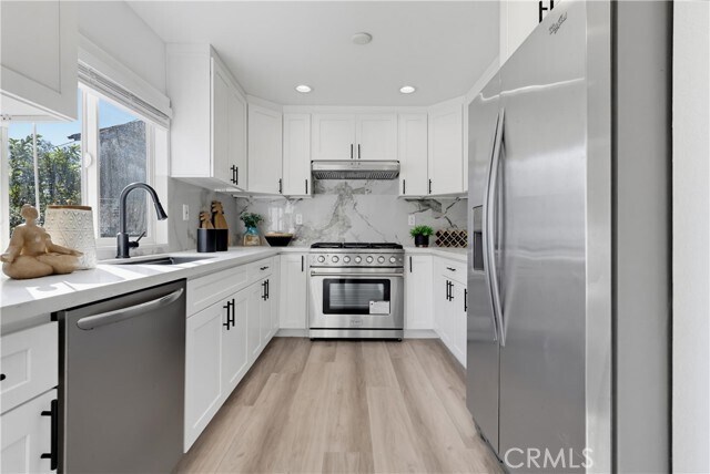 Building Photo - 125 Campanita Ct