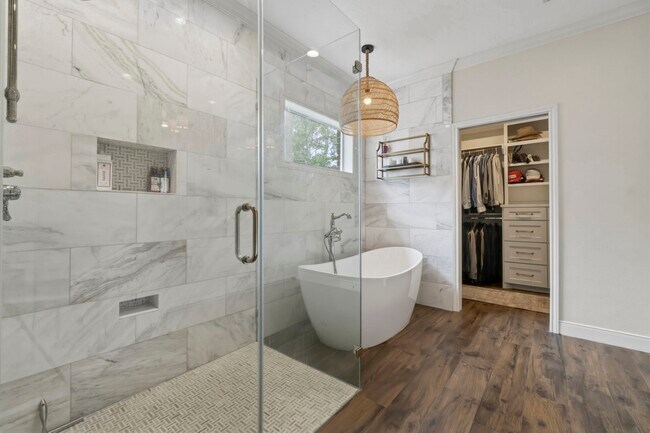 Building Photo - 23 Rustic View Ct