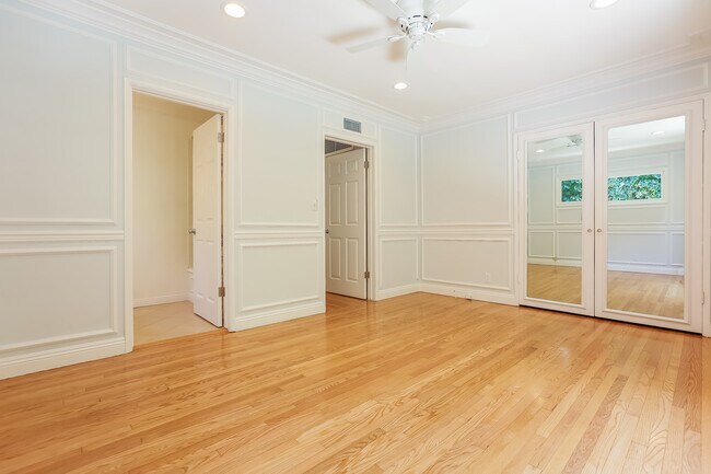 Master Bedroom - 4059 Woodman Cyn