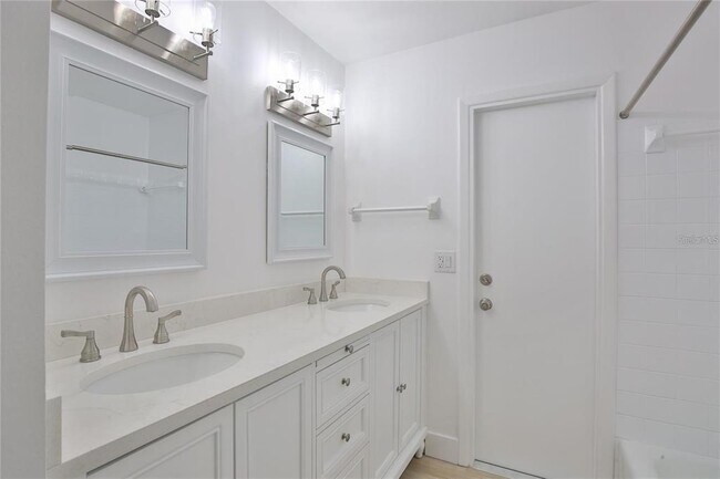 Building Photo - 2834 Hardee Dr