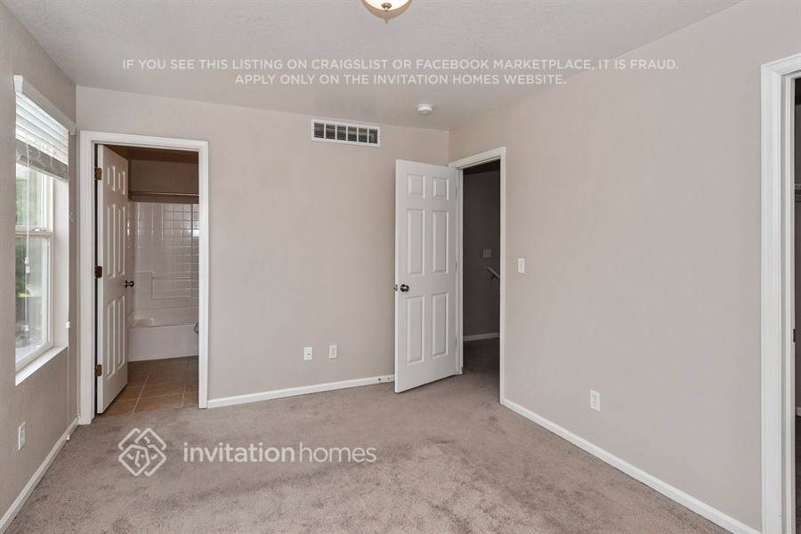 Building Photo - 1343 Flycatcher Ave