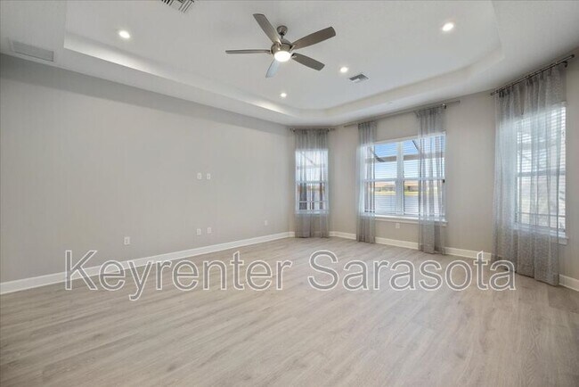 Building Photo - 11140 Wicker Park Pl