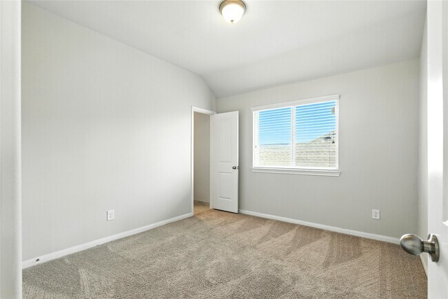 Building Photo - 29650 Yaupon Shore Dr