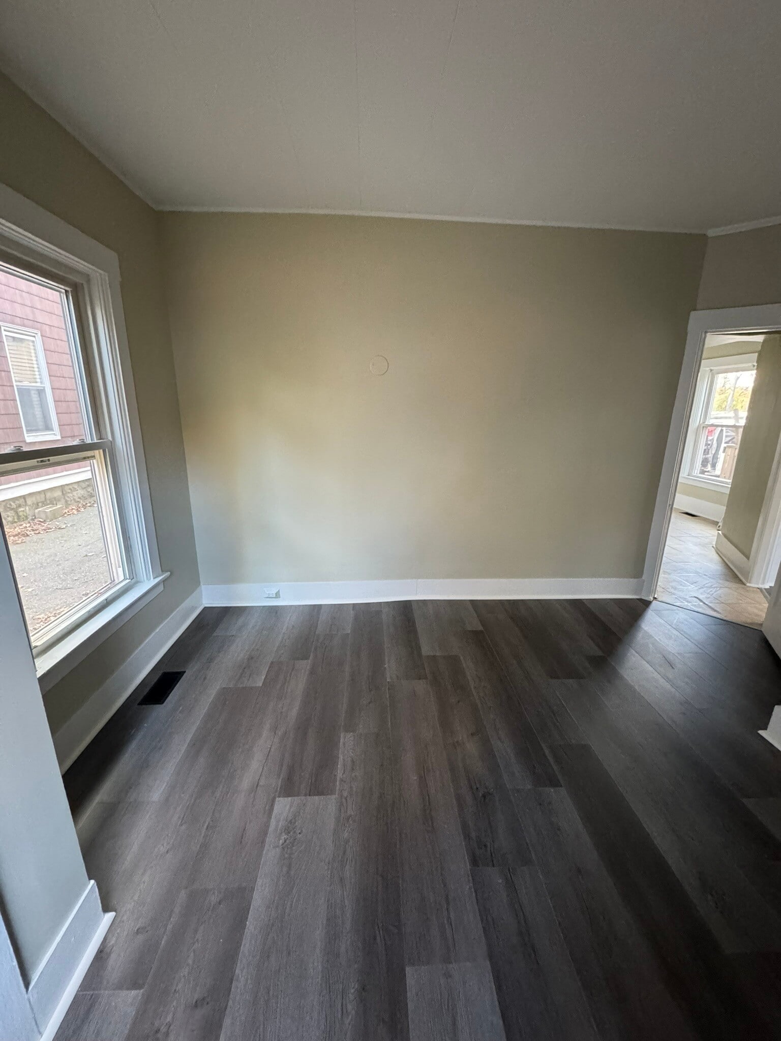 Building Photo - 92 Prospect St