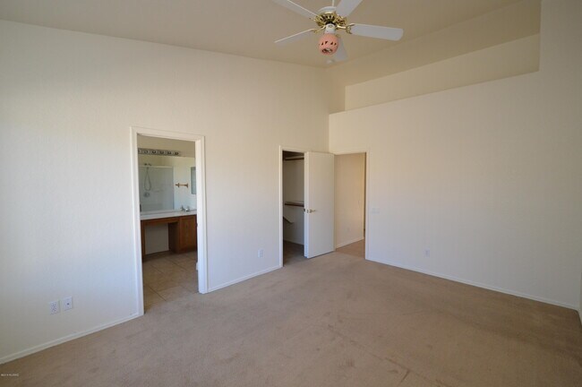 Building Photo - 9941 E Paseo San Bernardo