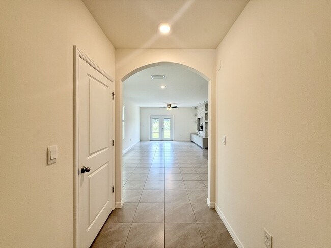 Building Photo - 10759 Penny Gale Loop