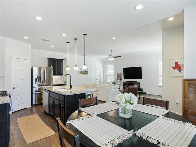 Building Photo - 1716 Emilia Dr