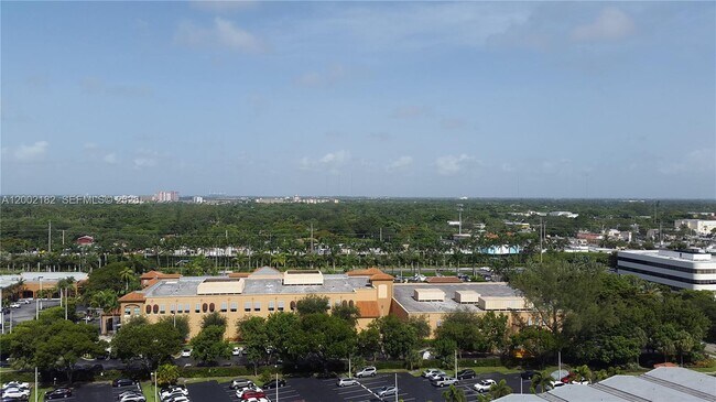 Building Photo - 2750 NE 183rd St