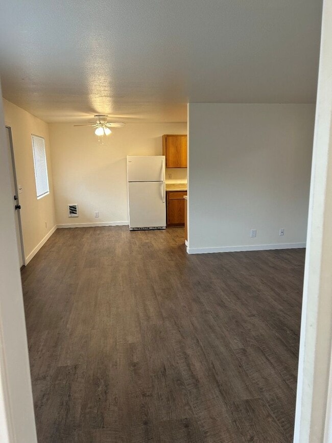 Building Photo - ScreenFirstStrike