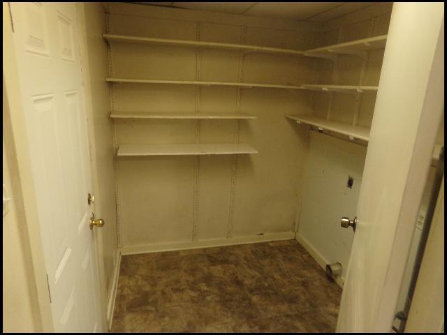 Building Photo - 1705 Lilac Cir