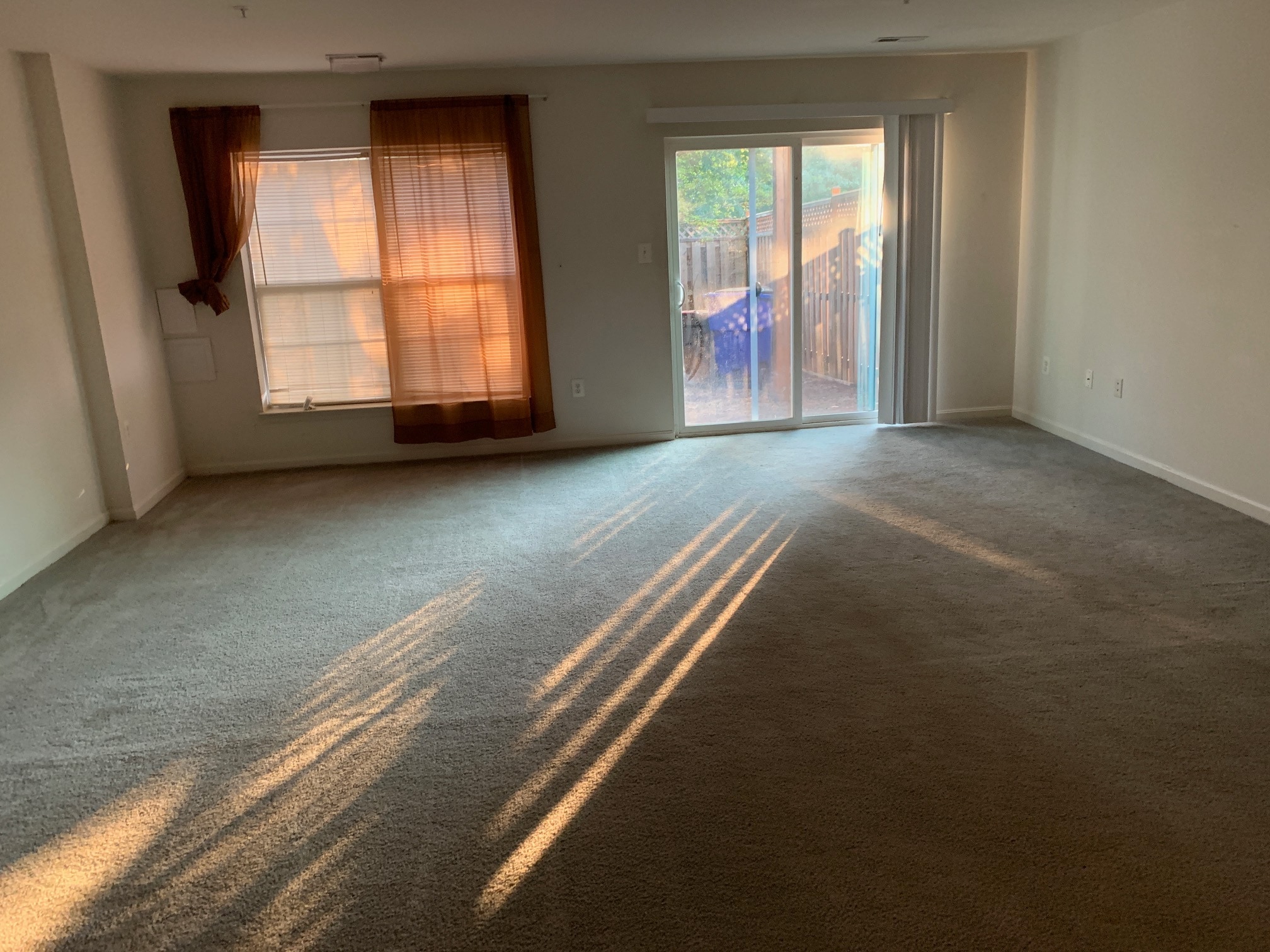 Building Photo - 2589 Carrington Way