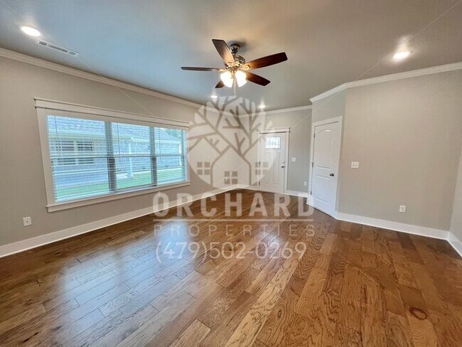 Building Photo - Tontitown | Kirkland Plan- 3 Bed/ 2 Bath w/ 2 Car Garage