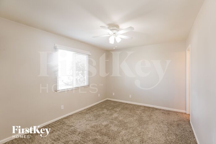 Building Photo - 3435 W Country Gables Dr