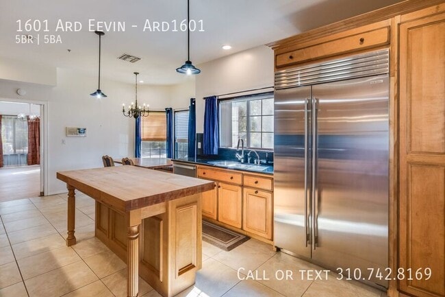 Building Photo - 1601 Ard Eevin Ave