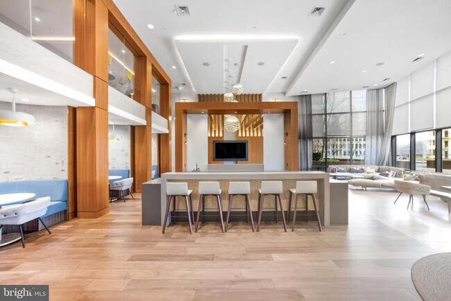 Building Photo - 145 Riverhaven Dr