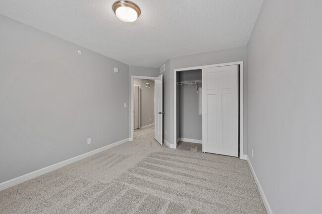 Building Photo - 11032 Zest St NE