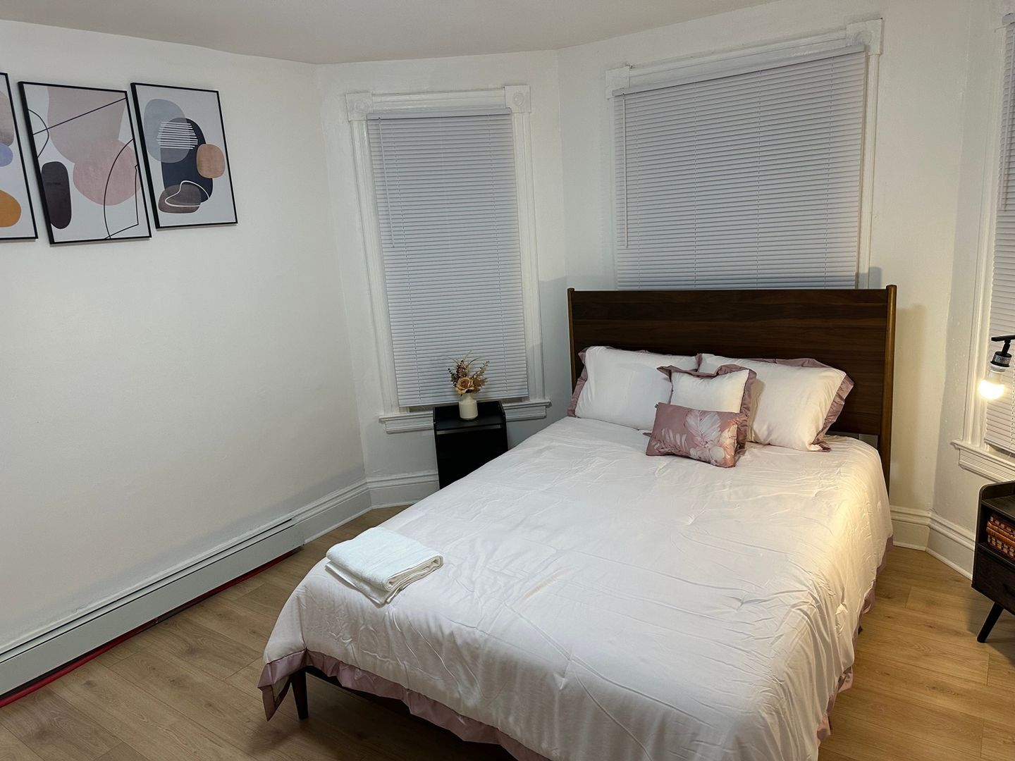 Building Photo - 63 Whitmore St