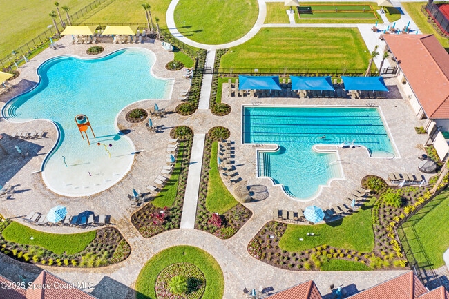 Building Photo - 8313 Loren Cove Dr