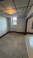 Building Photo - 149 Main St