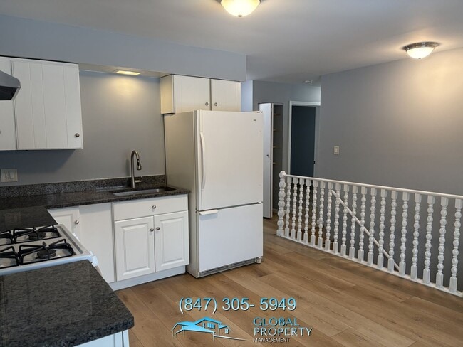 Building Photo - 3 Bedroom Home for Rent