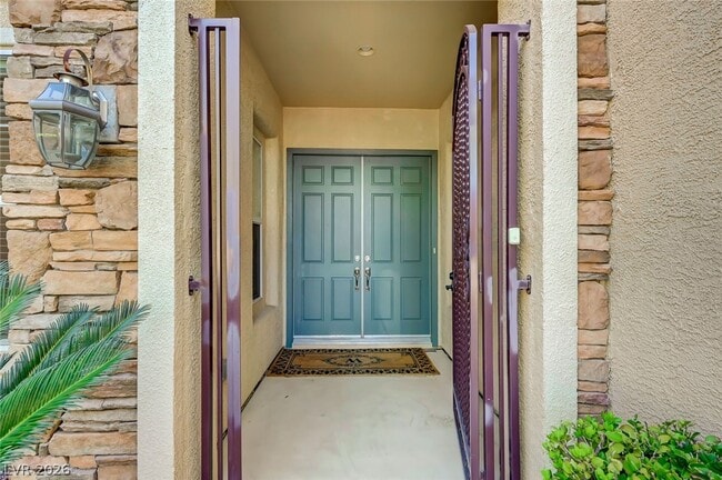 Building Photo - 2357 Wisconsin Dells Dr