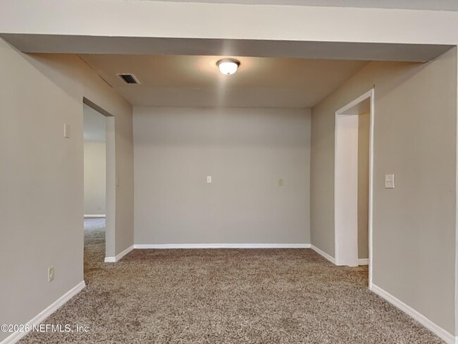 Building Photo - 2005 Figaro Ln