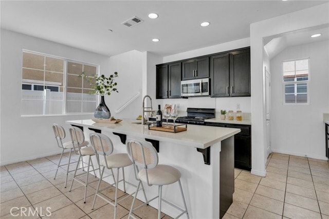 Building Photo - 2957 S Via Belamaria
