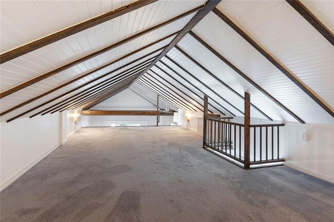 Building Photo - 1300 Chartres St