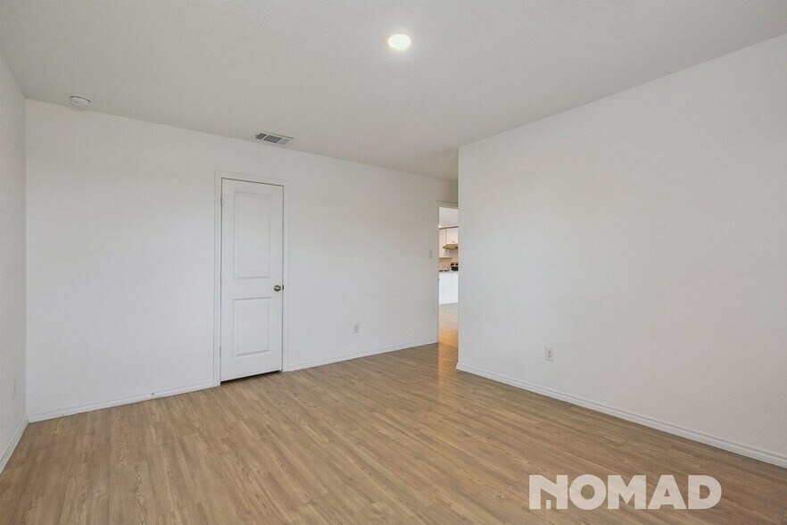 Building Photo - 5618 Mountain Point