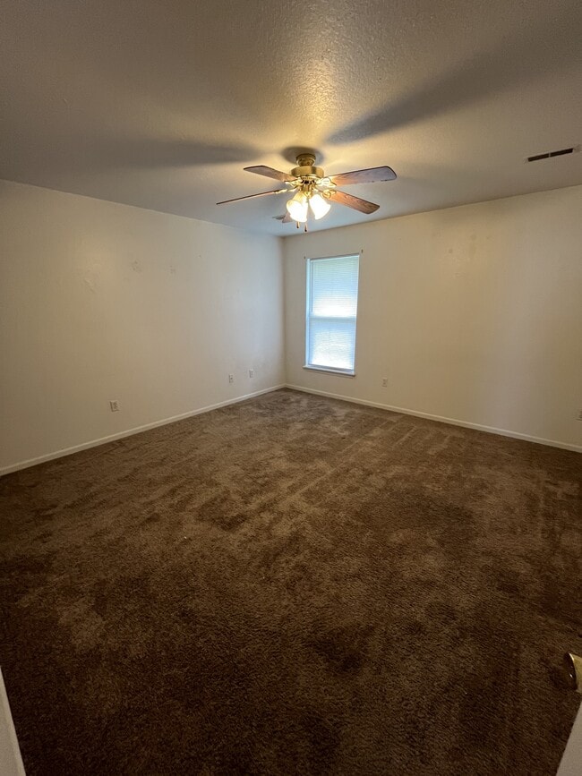 Building Photo - 509 Zoll St