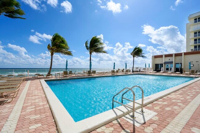 Building Photo - 3520 S Ocean Blvd