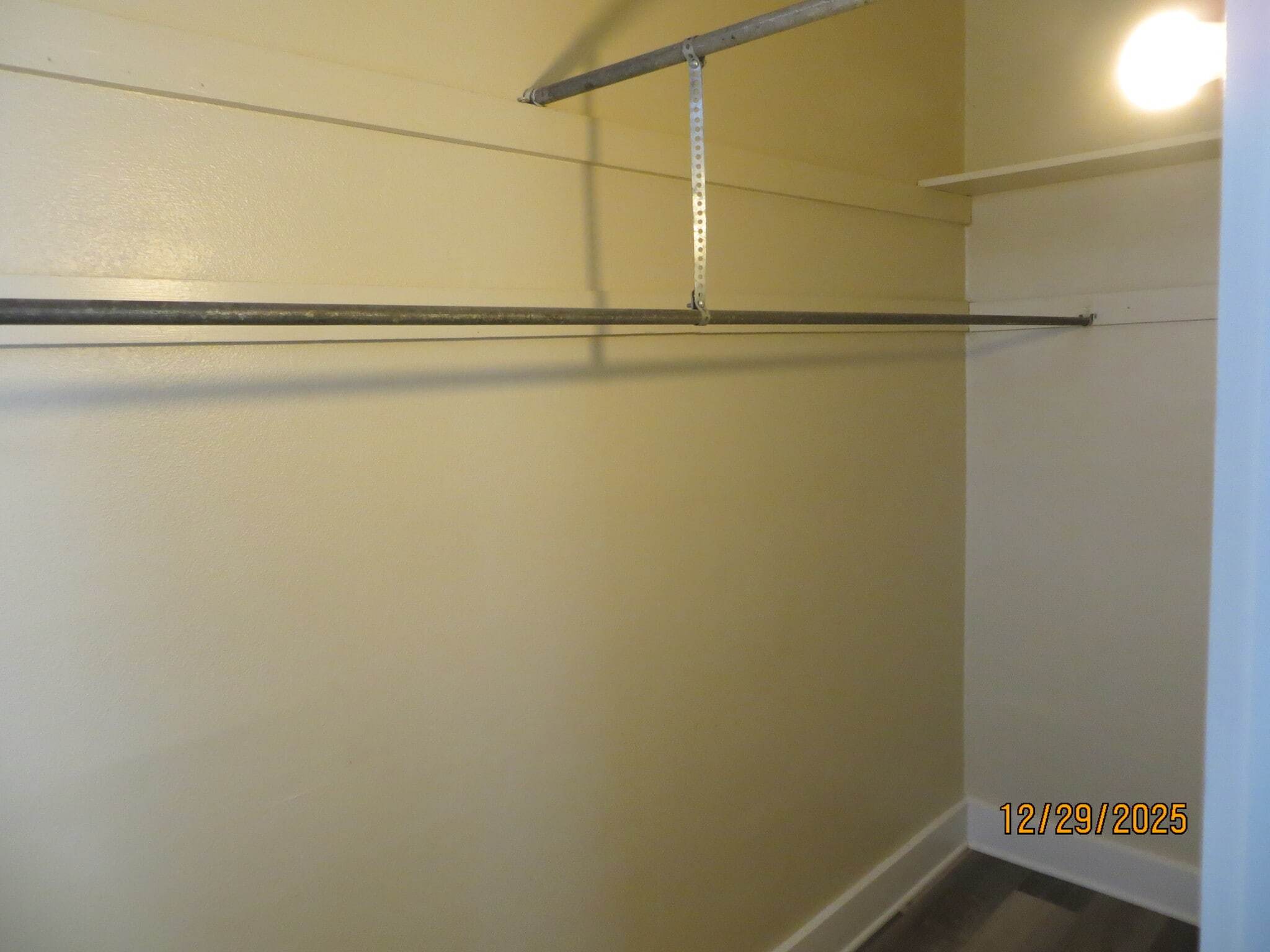 MB walk in closet - 107 W 3rd St