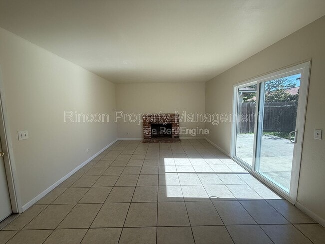 Building Photo - 3260 Taffrail Ln