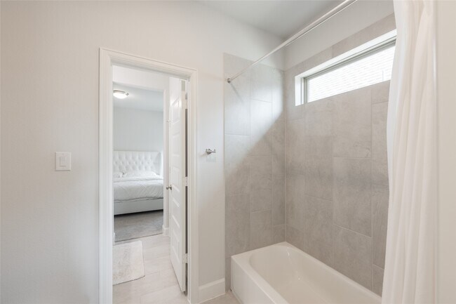 Building Photo - 24610 Beebalm Trl