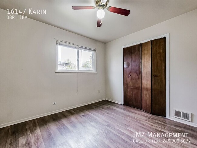 Building Photo - 16147 Karin-