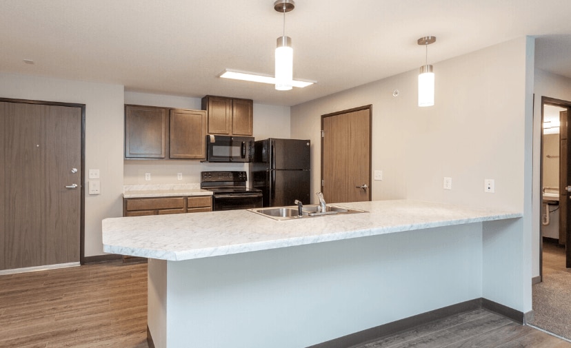 Building Photo - Hilltop Apartments