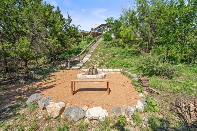 Building Photo - 5914 Cape Coral Dr