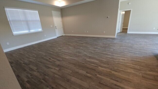 Building Photo - 4780 SW 95th Ln