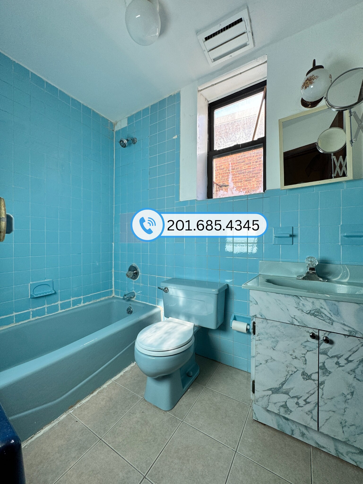 Building Photo - 337 Washington St