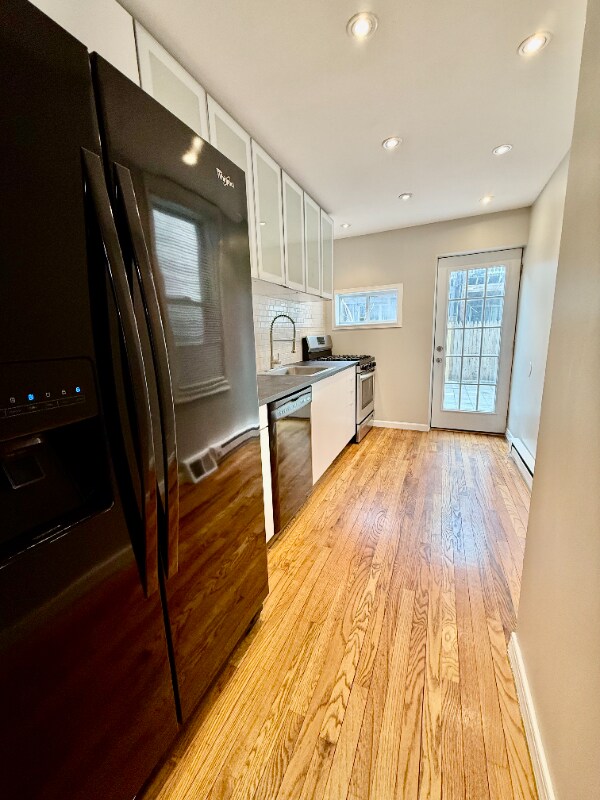 Building Photo - 1302 N Randolph St