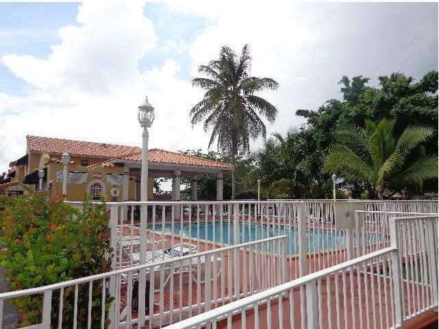 Building Photo - 7090 NW 173rd Dr