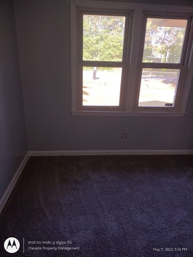 Building Photo - Beautiful 4 Bedroom 1.5 Bath Home for rent