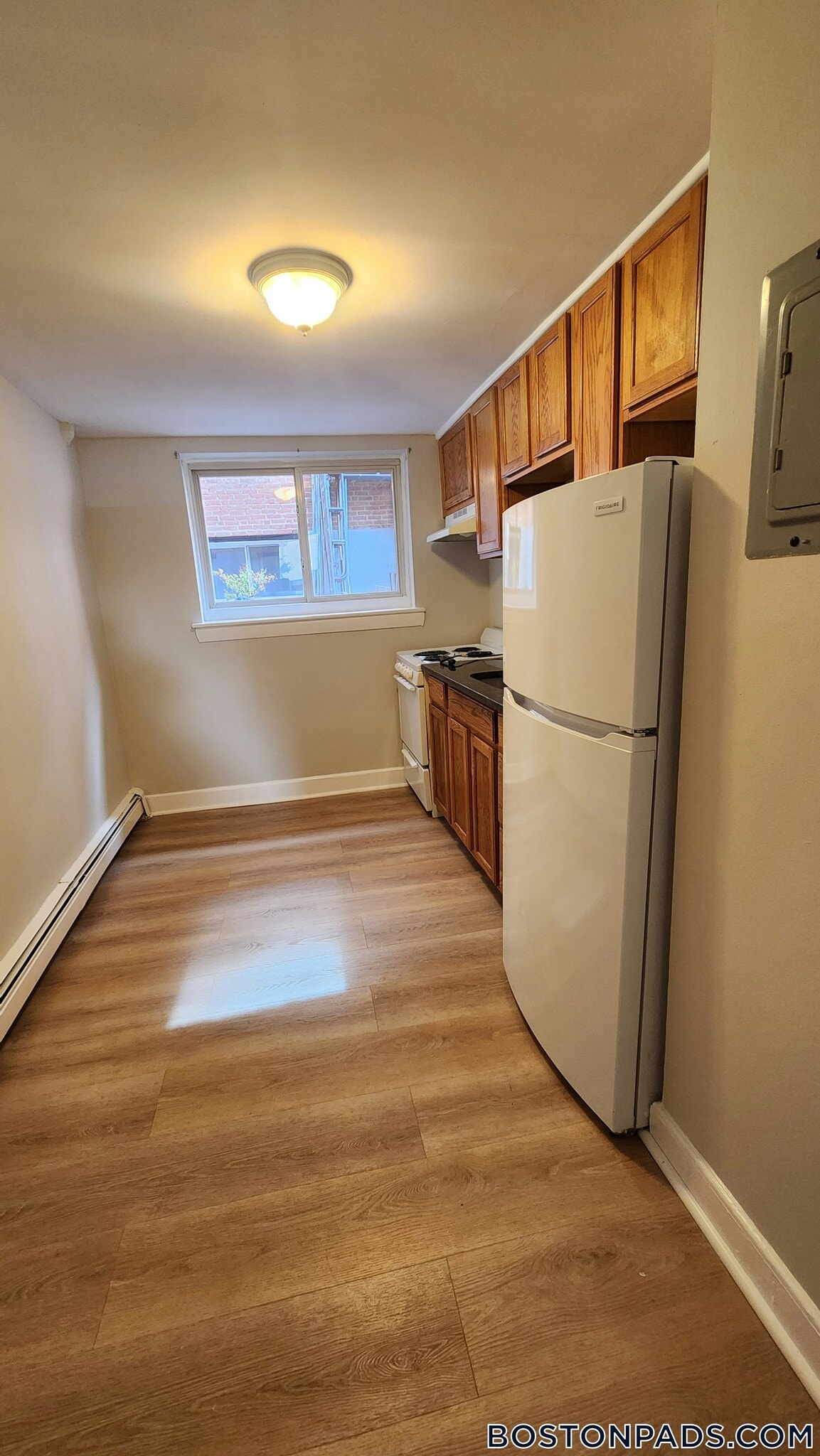 Building Photo - 65 Chiswick Rd