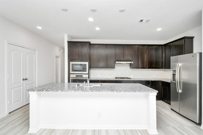Building Photo - 3316 Harmony View Ln