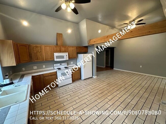 Building Photo - 3208 80th Ave SE