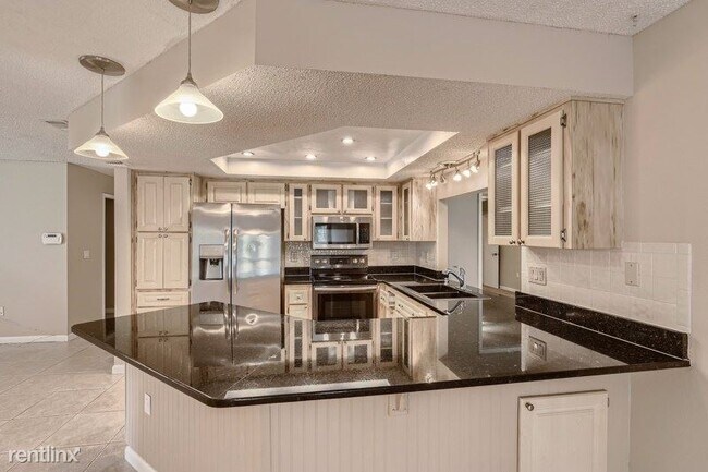 Building Photo - 3 br, 3 bath House - 10192 Swanson Court UNIT